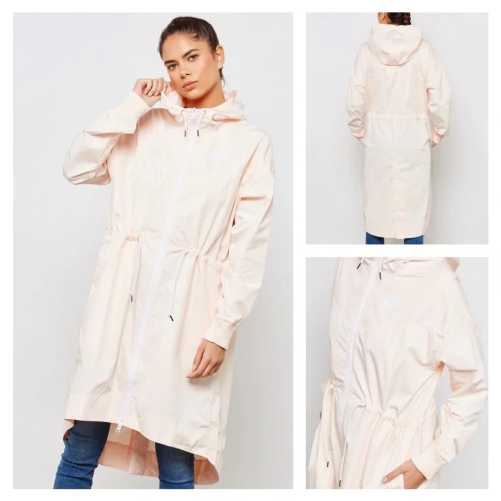 Nike Light Peach Hooded windbreaker Jacket XS‎